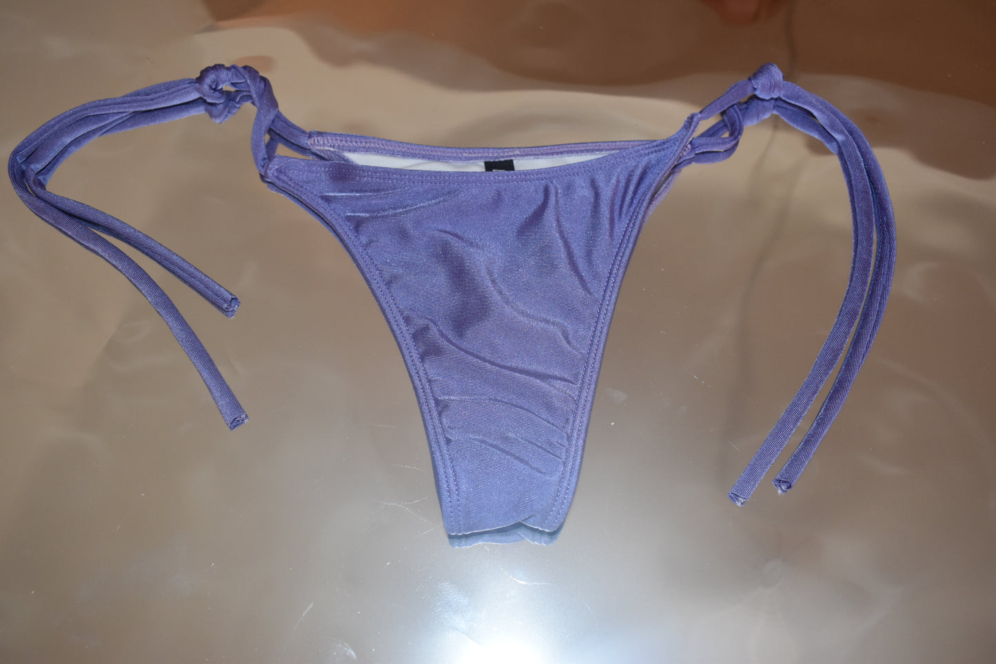 bikini piola colaless y vedetinas