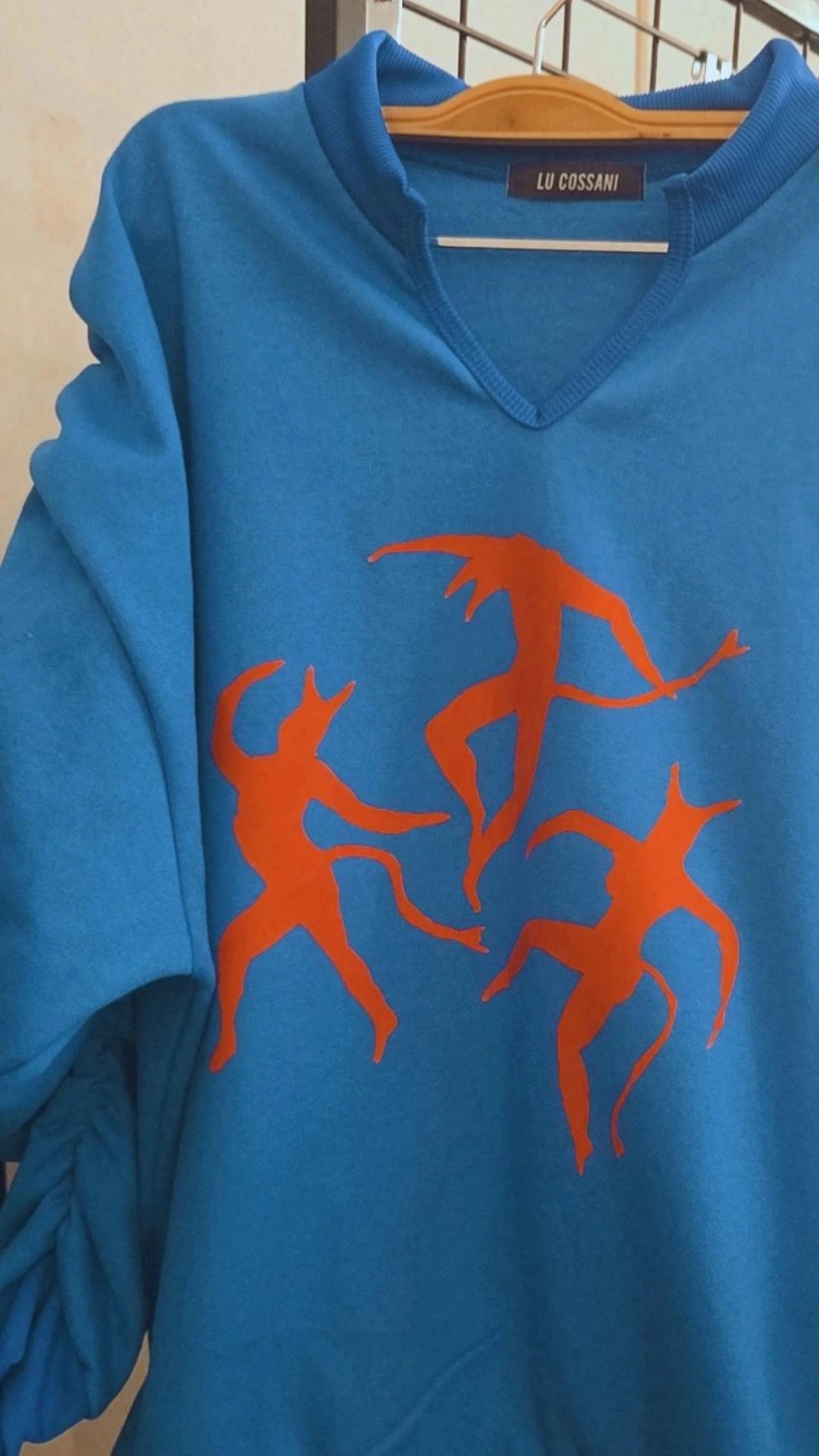 Sweater DANCE