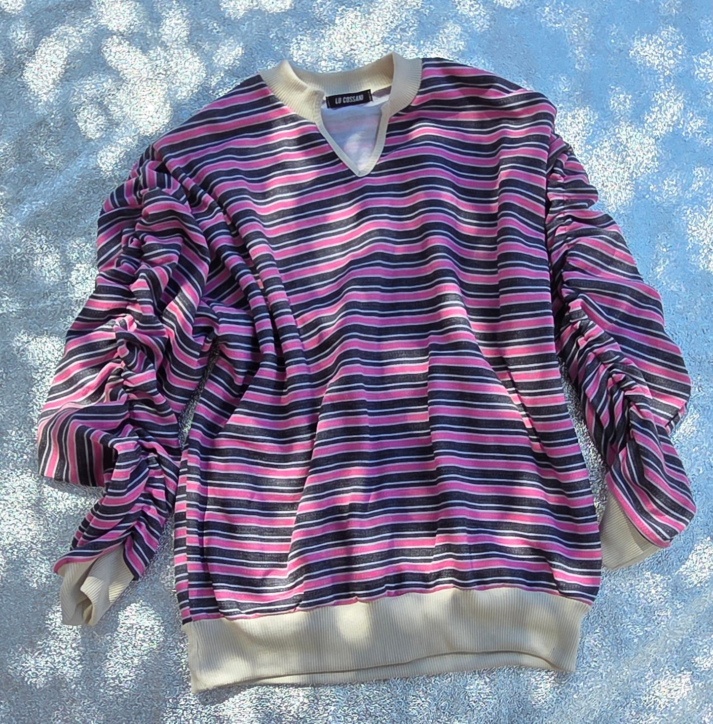Sweater raya V